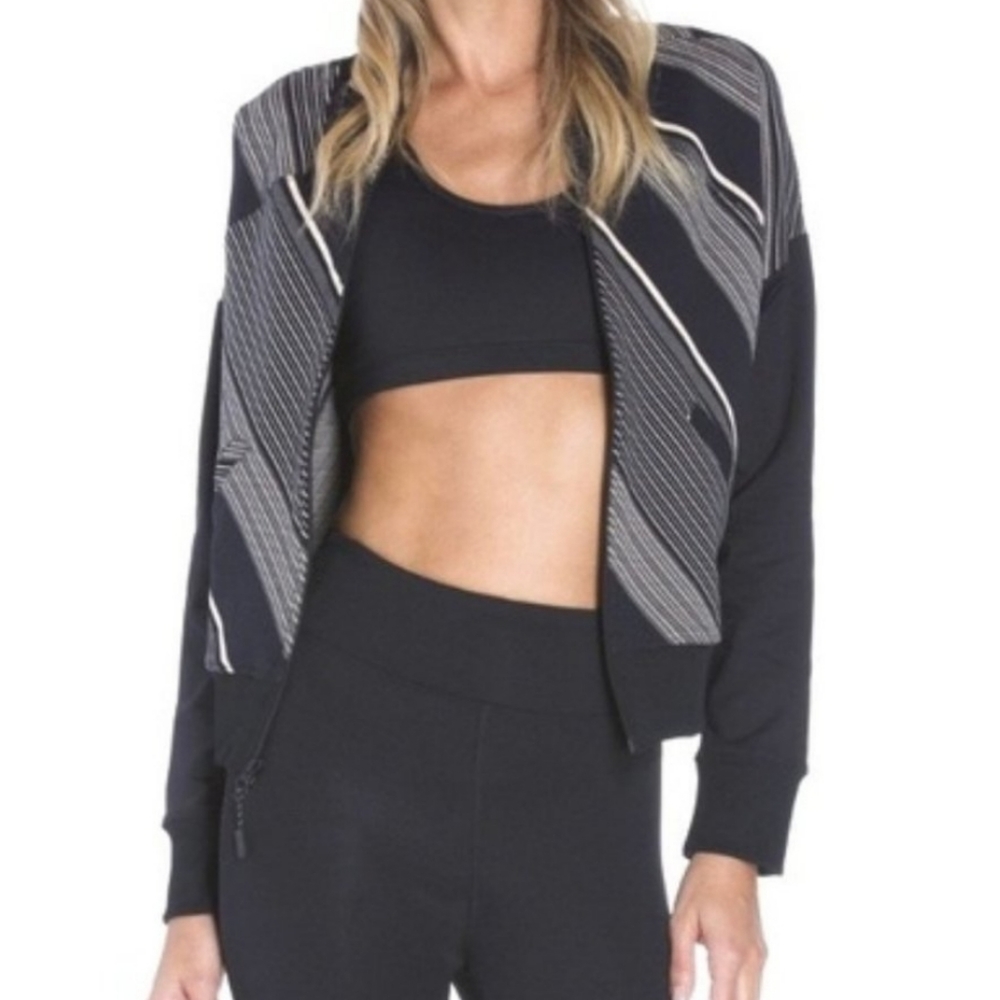 Koral Activewear Black White Striped Boxer Jacket Yoga Gym Ilana Kugel Size S